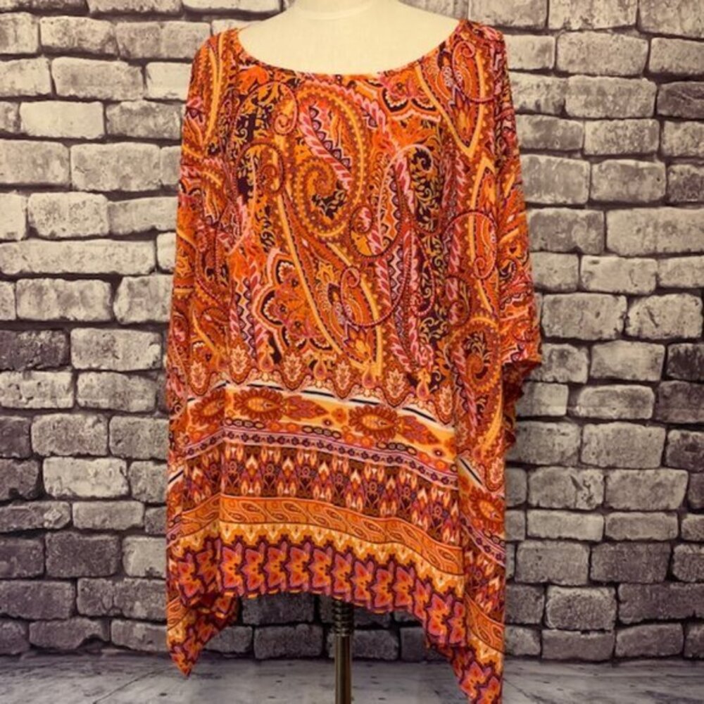 Como Black NWT Multi Color Ponch Size 1X